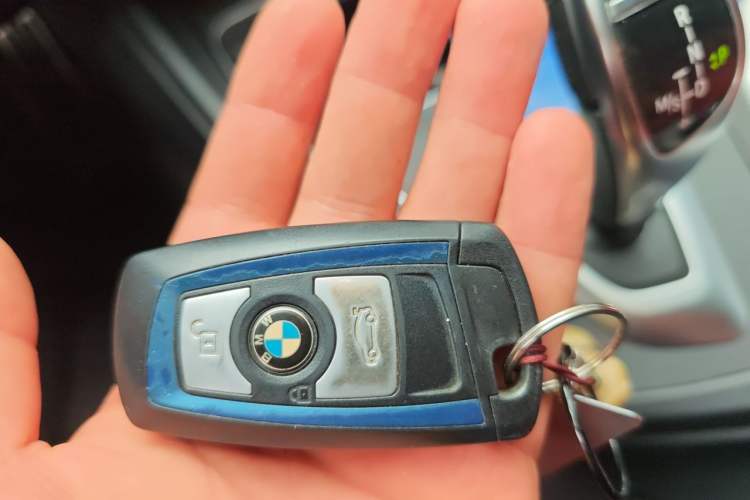 Used BMW 3 Series 2019 320i M Sport Package Interior 1