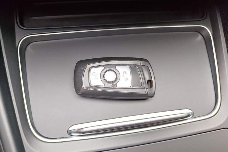 Used BMW 3 Series 2019 320Li Fashion Model Interior 1