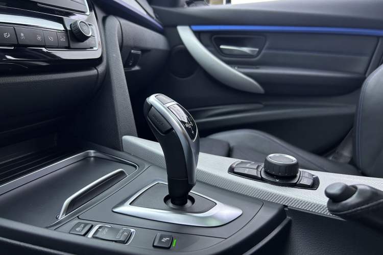 Used BMW 3 Series 2019 320Li M Sport Package Interior 11
