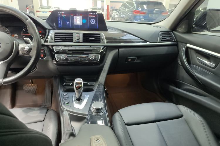 Used BMW 3 Series 2019 320Li M Sport Night Edition Interior 2