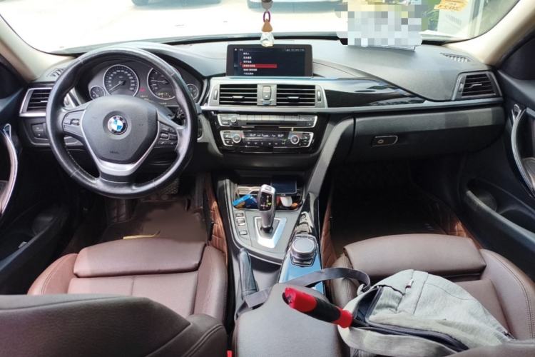 Used BMW 3 Series 2019 320Li Fashion Model Interior 2