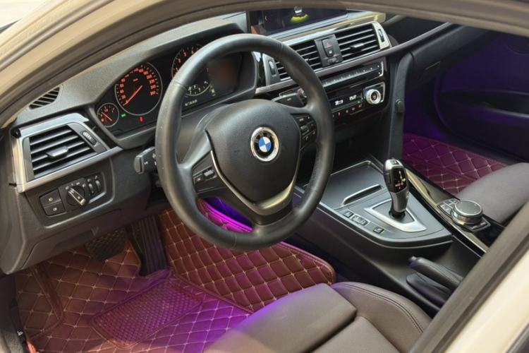 Used BMW 3 Series 2019 320Li Fashion Model Interior 2