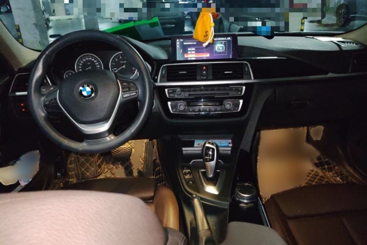 Used BMW 3 Series 2019 320Li Fashion Model Interior 2