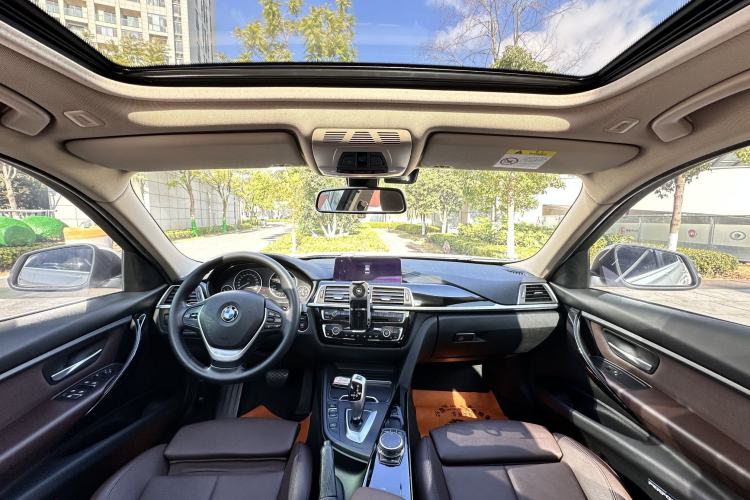Used BMW 3 Series 2019 320Li Fashion Model Interior 2