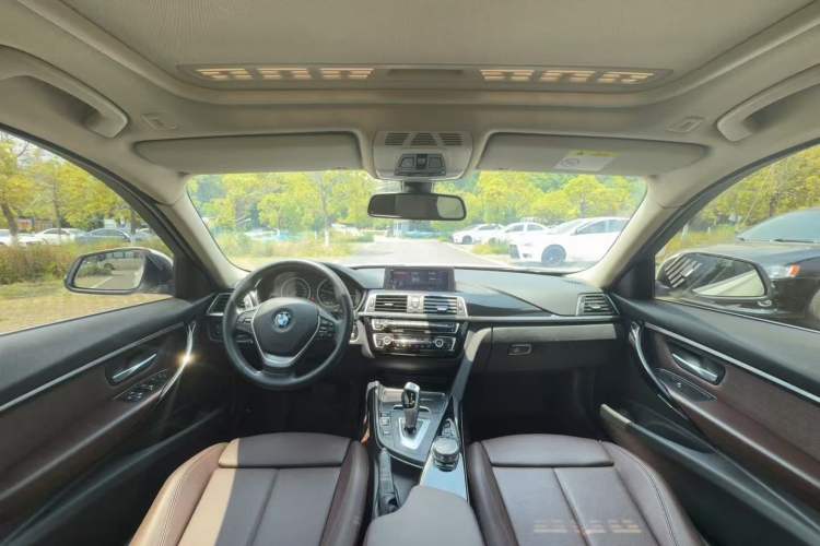 Used BMW 3 Series 2019 320Li Fashion Model Interior 3