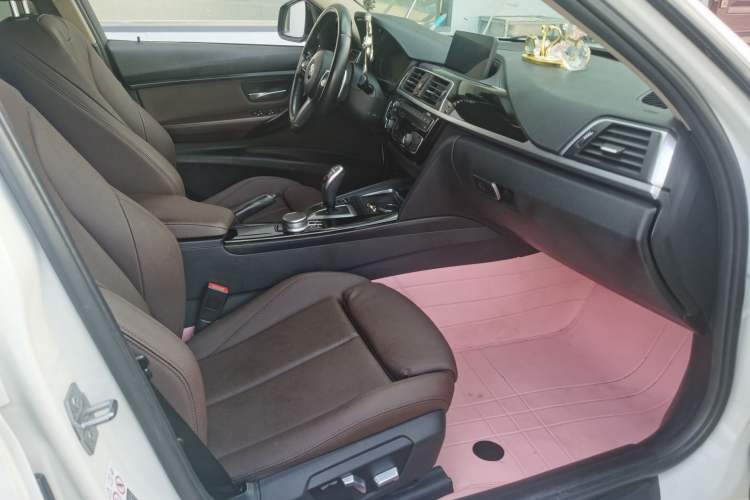 Used BMW 3 Series 2019 320Li M Sport Package Interior 3