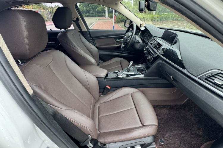 Used BMW 3 Series 2019 320Li xDrive Fashion Model Interior 3
