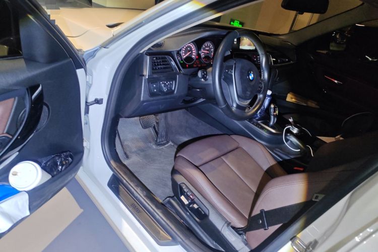 Used BMW 3 Series 2019 320Li Fashion Model Interior 3