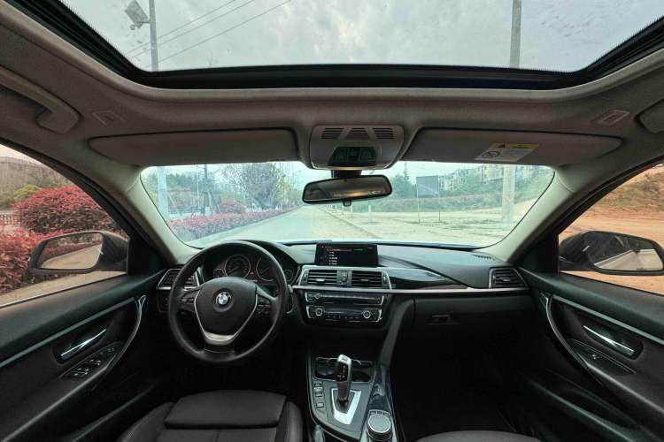 Used BMW 3 Series 2019 320Li Fashion Model Interior 3