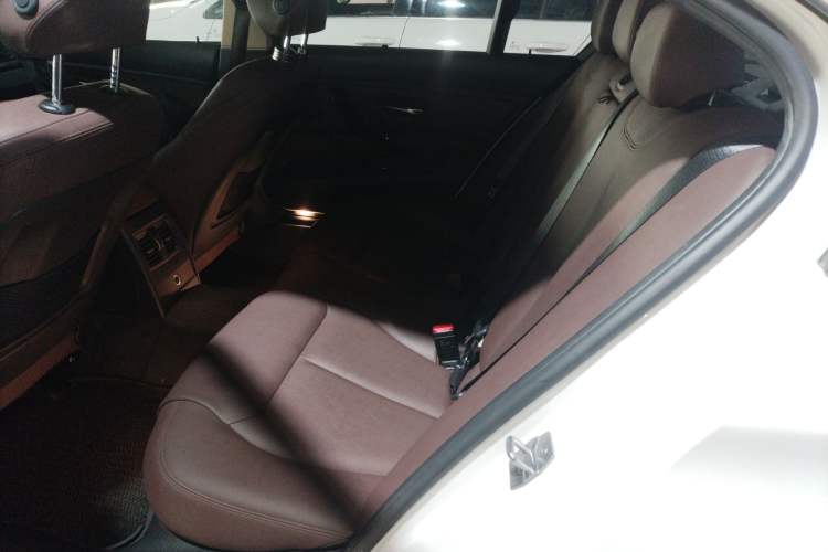 Used BMW 3 Series 2019 320Li xDrive Fashion Model Interior 4