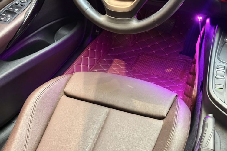 Used BMW 3 Series 2019 320Li Fashion Model Interior 4