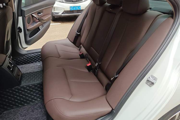 Used BMW 3 Series 2019 320Li Fashion Model Interior 4