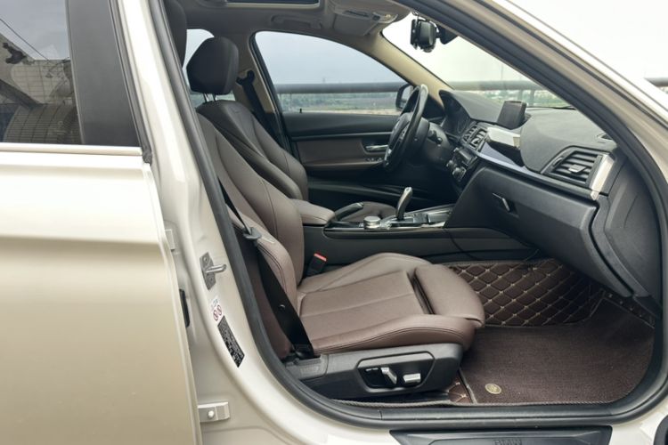 Used BMW 3 Series 2019 320Li Fashion Model Interior 6
