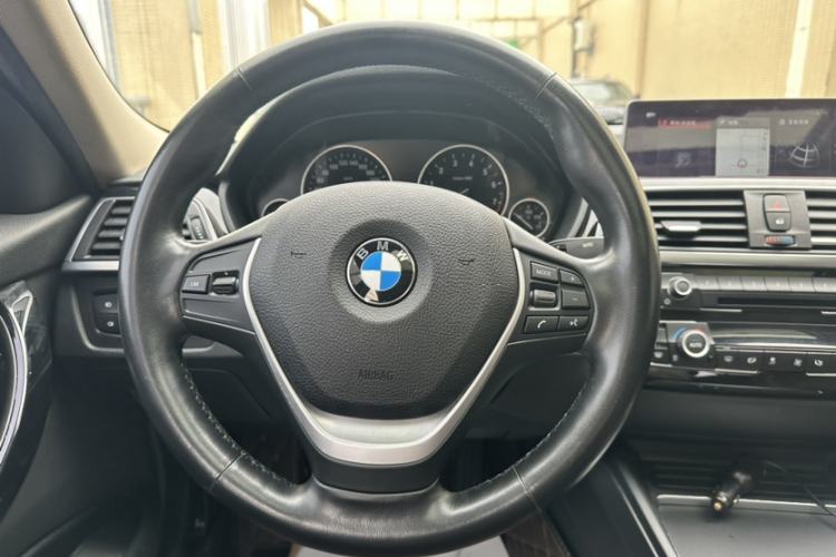 Used BMW 3 Series 2019 320Li Fashion Model Interior 7