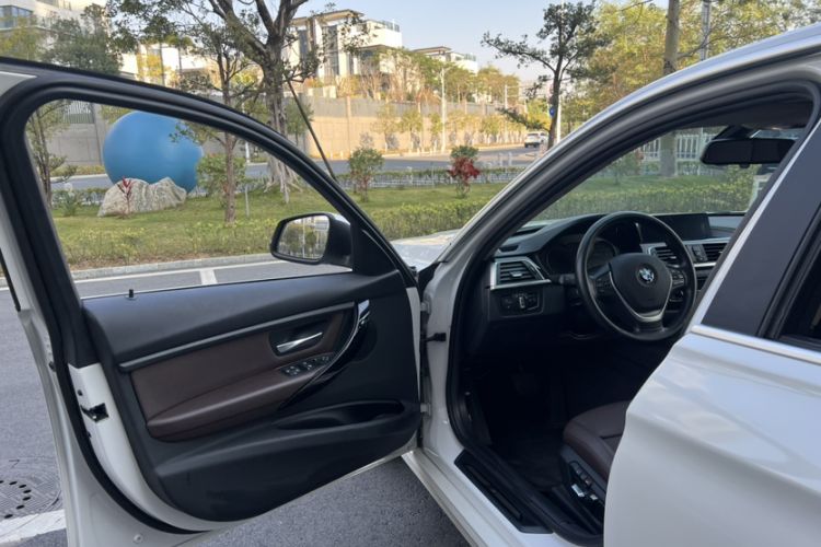 Used BMW 3 Series 2019 320Li Fashion Model Interior 7
