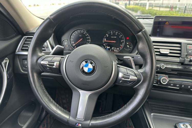Used BMW 3 Series 2019 320Li M Sport Package Interior 8