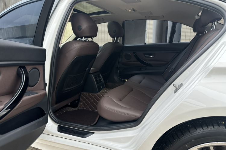 Used BMW 3 Series 2019 320Li Fashion Model Interior 9