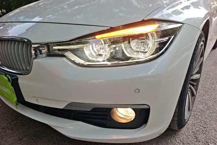 Used BMW 3 Series 2019 320Li Fashion Model Left Front Headlight