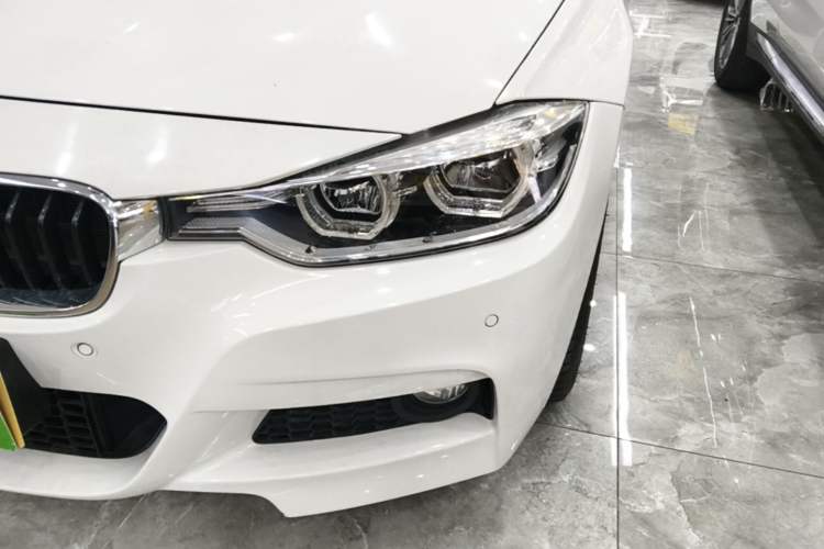 Used BMW 3 Series 2019 320i M Sport Package Left Front Headlight