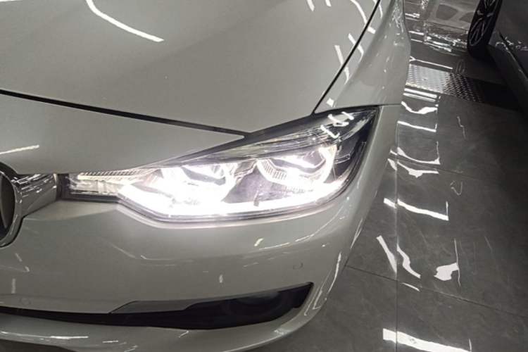 Used BMW 3 Series 2019 320Li Fashion Model Left Front Headlight