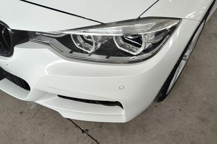 Used BMW 3 Series 2019 320i M Sport Package Left Front Headlight