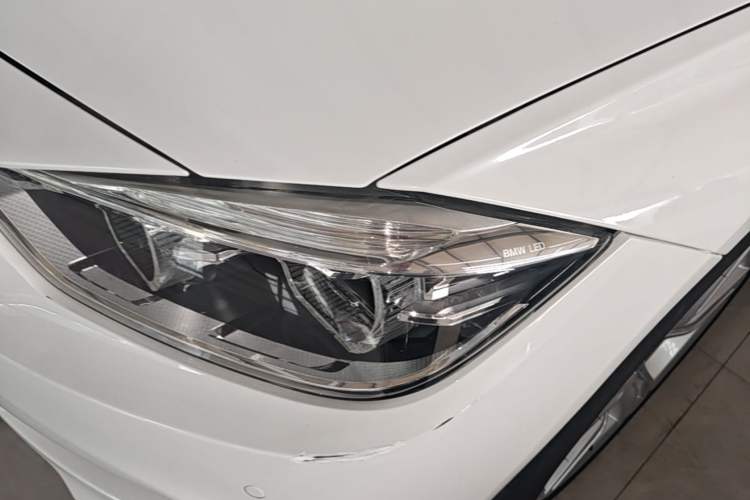Used BMW 3 Series 2019 320i M Sport Package Left Front Headlight