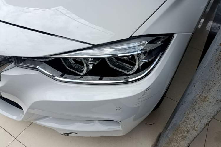 Used BMW 3 Series 2019 320i M Sport Package Left Front Headlight