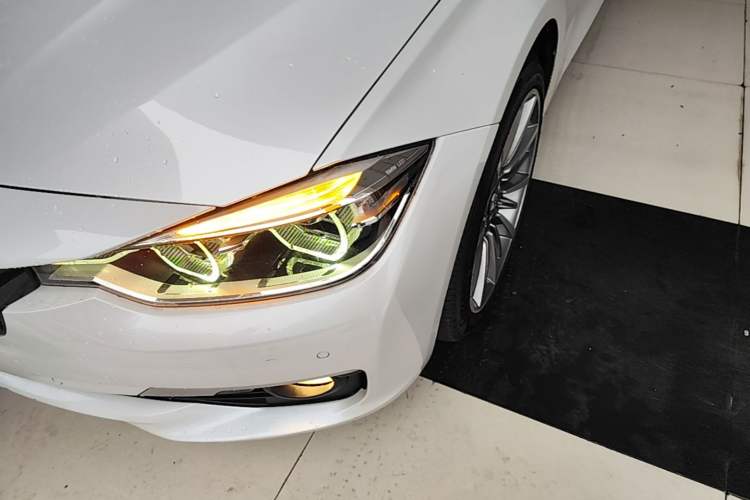 Used BMW 3 Series 2019 320Li Fashion Model Left Front Headlight