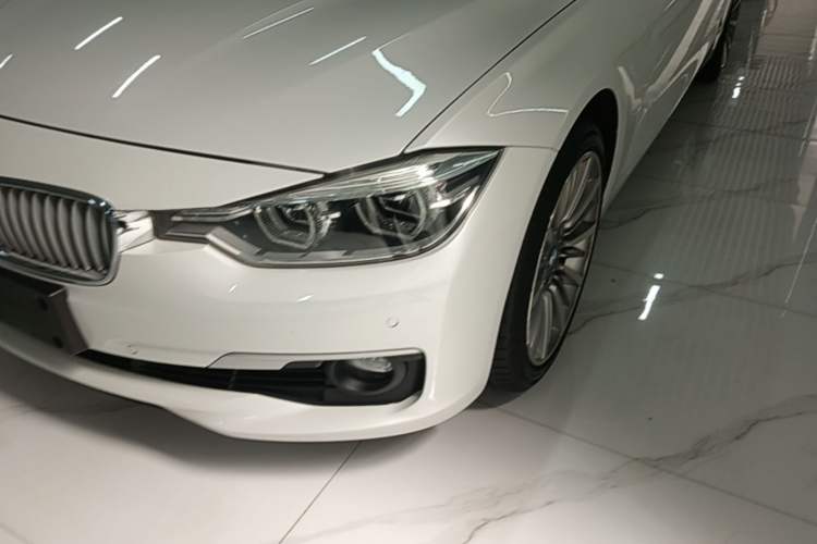 Used BMW 3 Series 2019 320Li Fashion Model Left Front Headlight