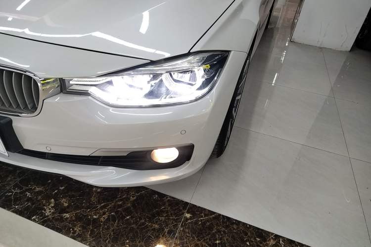 Used BMW 3 Series 2019 320Li Fashion Model Left Front Headlight