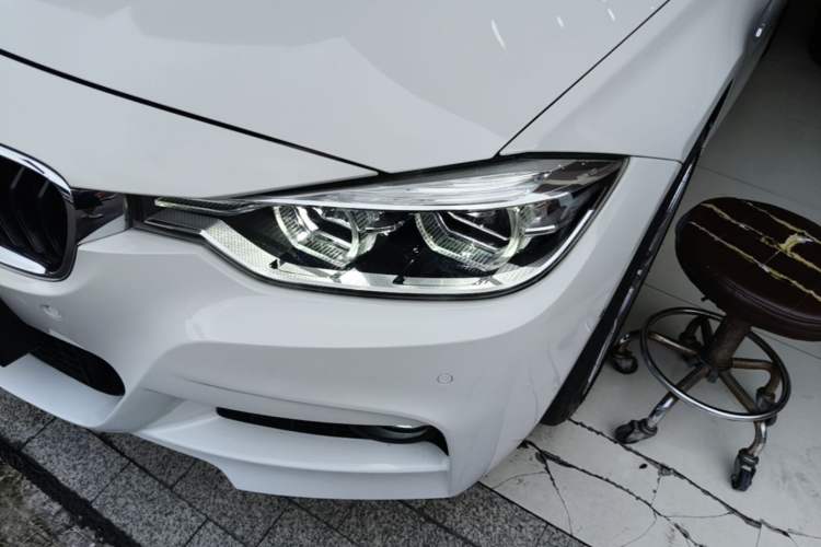 Used BMW 3 Series 2019 320i M Sport Package Left Front Headlight