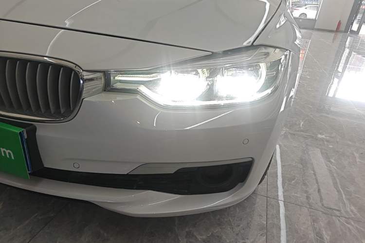 Used BMW 3 Series 2019 320Li Fashion Model Left Front Headlight
