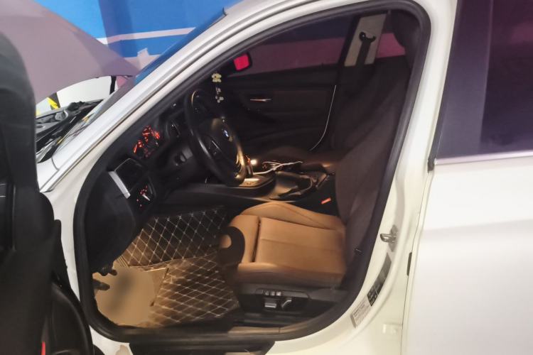 Used BMW 3 Series 2019 320Li xDrive Fashion Model Left Front Seat