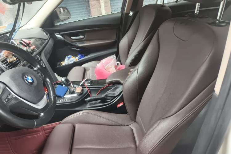 Used BMW 3 Series 2019 320Li Fashion Model Left Front Seat