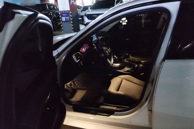 Used BMW 3 Series 2019 320Li M Sport Package Left Front Seat