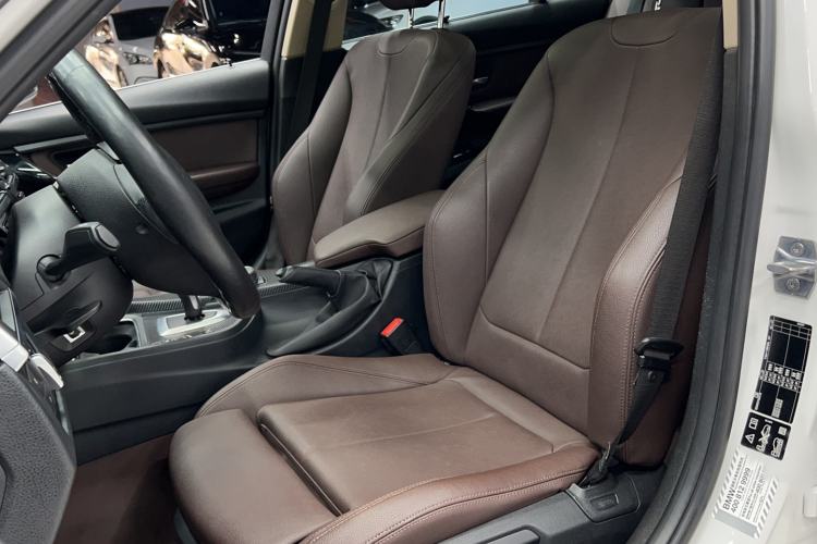 Used BMW 3 Series 2019 320Li xDrive Fashion Model Left Front Seat