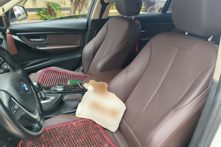 Used BMW 3 Series 2019 320Li Fashion Model Left Front Seat