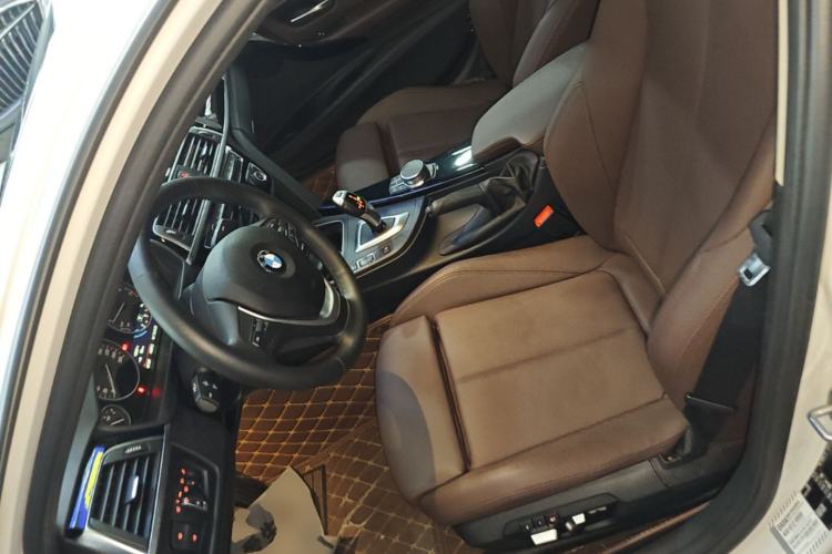 Used BMW 3 Series 2019 320Li Fashion Model Left Front Seat