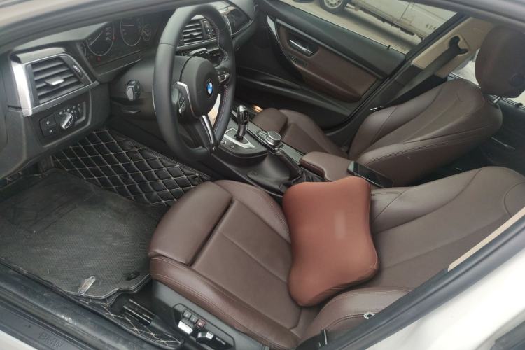 Used BMW 3 Series 2019 320Li Fashion Model Left Front Seat