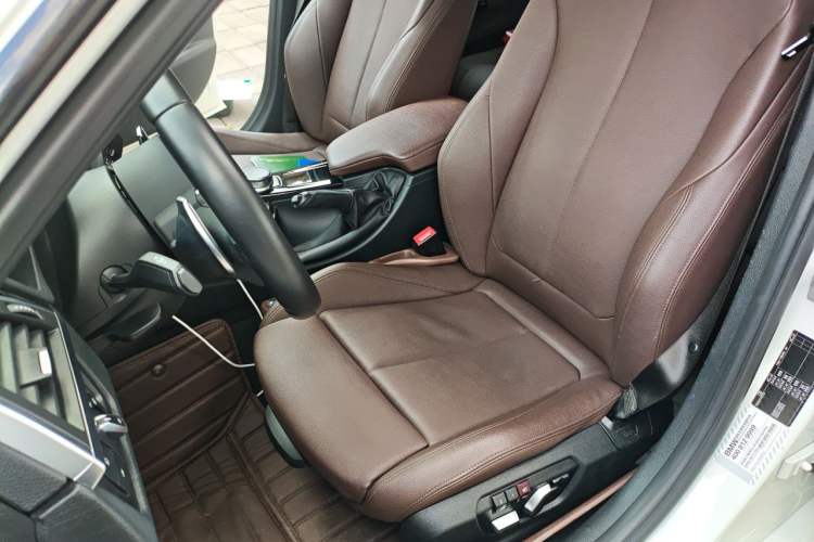 Used BMW 3 Series 2019 320Li M Sport Package Left Front Seat