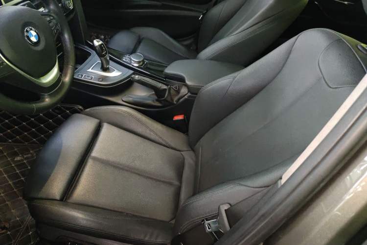 Used BMW 3 Series 2019 320Li Fashion Model Left Front Seat