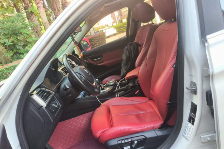 Used BMW 3 Series 2019 320Li Fashion Model Left Front Seat