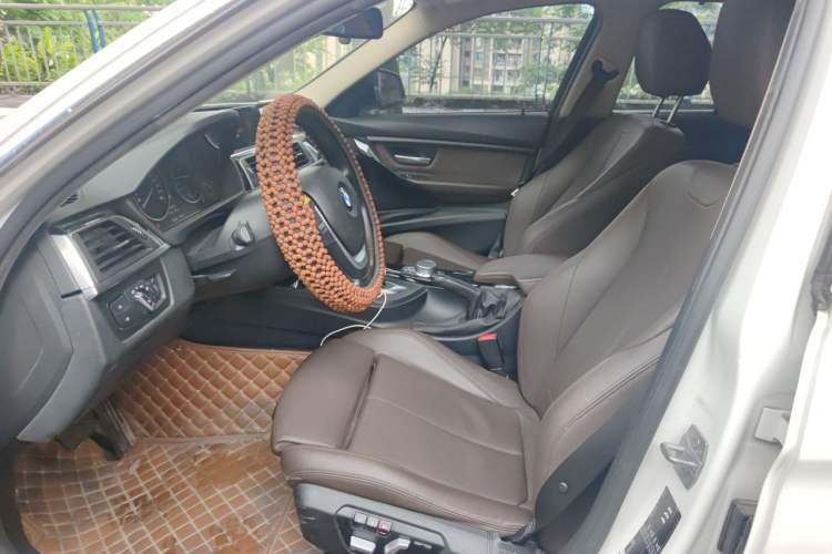 Used BMW 3 Series 2019 320Li Fashion Model Left Front Seat