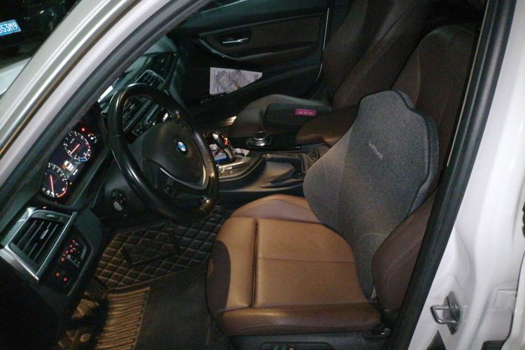 Used BMW 3 Series 2019 320Li Fashion Model Left Front Seat