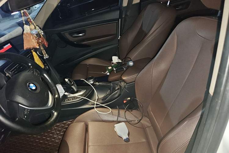 Used BMW 3 Series 2019 320Li Fashion Model Left Front Seat