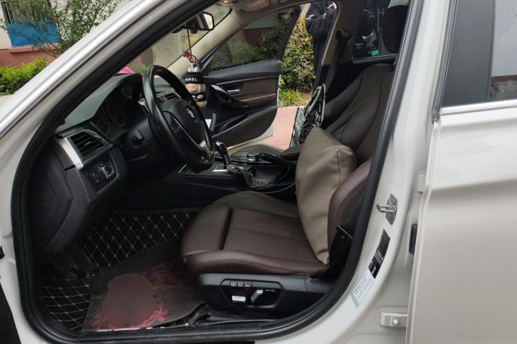 Used BMW 3 Series 2019 320Li Fashion Model Left Front Seat