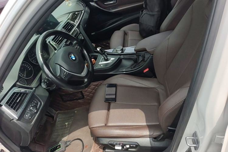 Used BMW 3 Series 2019 320Li Fashion Model Left Front Seat