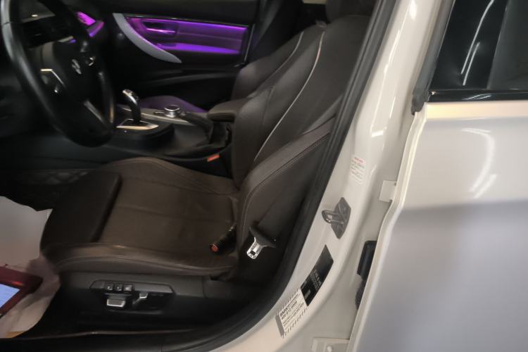 Used BMW 3 Series 2019 320i M Sport Night Edition Left Front Seat
