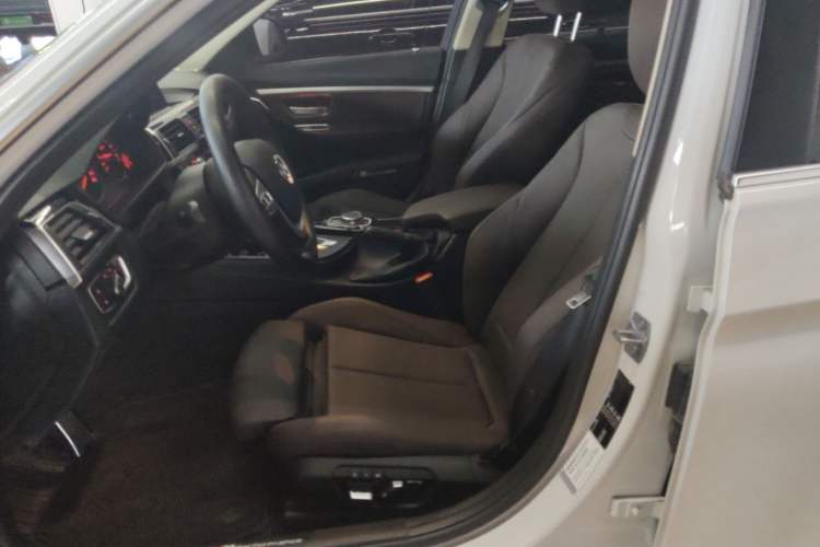 Used BMW 3 Series 2019 320Li Fashion Model Left Front Seat