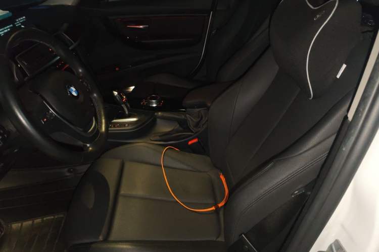 Used BMW 3 Series 2019 320Li Fashion Model Left Front Seat